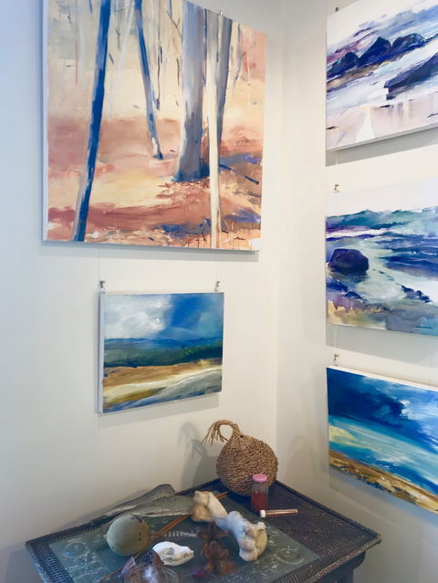 Sandra Blackburne Art Studio And Gallery - Sunshine Coast Tourism 0