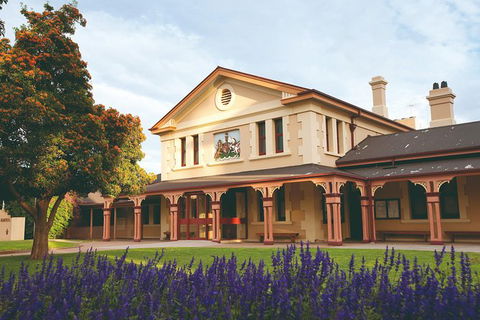 Half Day City Heritage Tour - Holiday Sunshine Coast 2