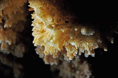 Jenolan Caves: Ribbon Cave Tour - Holiday Sunshine Coast 1