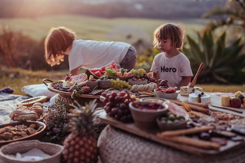A Picnic In Byron Bay - Sunshine Coast Tourism 3