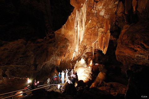 Jenolan Caves: Extended Temple Of Baal Cave Tour - Holiday Sunshine Coast 2
