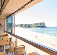 Sydney Beachside Experience with Optional Upgrade to Include a Bottle Of Wine - Sunshine Coast Tourism