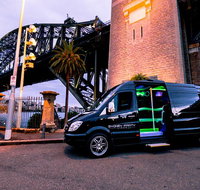 Private Group Sydney to Hunter Valley Limo Wine Tasting - Sunshine Coast Tourism