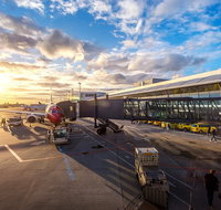 Sydney Airport Premium DEPARTURE Transfer - Sunshine Coast Tourism