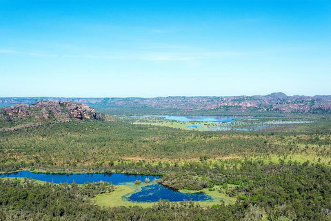 30 Minute Scenic Flight From Cooinda - Sunshine Coast Tourism 0