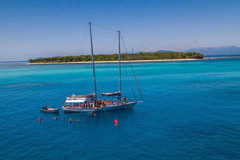Green Island & Great Barrier Reef Sailing Cruise From Cairns - Only 25 Guests - Sunshine Coast Tourism 6