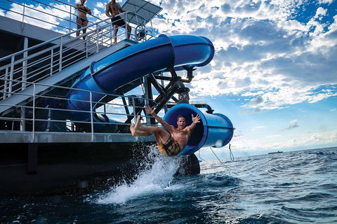 Outer Reef Pontoon Experience From Cairns - Sunshine Coast Tourism 1