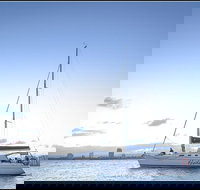 Gold Coast Sailing Cruise with sparkling wine  nibbles platter - Sunshine Coast Tourism