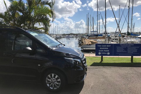 Private Transfer From Sunshine Coast Airport To Noosa 8 Seater + Luggage Trailer - Sunshine Coast Tourism 1