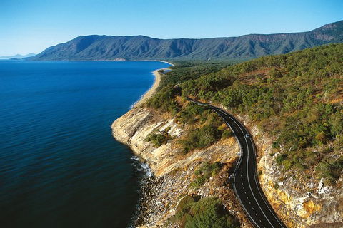 Airport Transfers Between Cairns Airport And Cairns City - Sunshine Coast Tourism 5