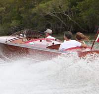 Noosa River Cruise for 2 people on a Classic Mahogany Speed Boat - 90 min. - Sunshine Coast Tourism