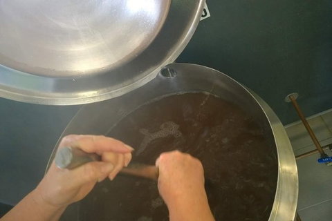 Hands On Brewing Experience - Holiday Sunshine Coast 1