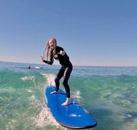 Beginners Learn to Surf Lessons Noosa World Surf Reserve - Sunshine Coast Tourism