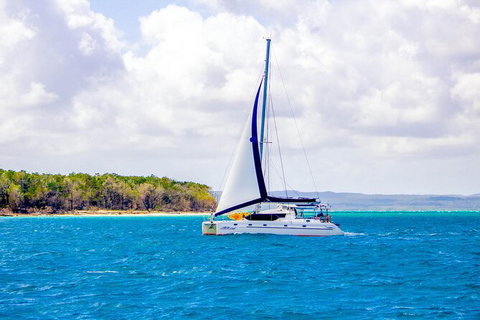 5 Night Bareboat Onboard Cattitude - Sunshine Coast Tourism 0