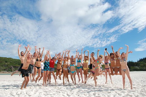 Day Sail The Whitsunday Islands On Atlantic Clipper From Airlie Beach - Sunshine Coast Tourism 1
