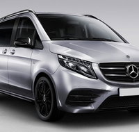 Brisbane Airport Transfers  Brisbane Airport BNE to Brisbane in Luxury Van - Sunshine Coast Tourism