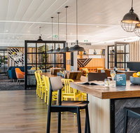 Brisbane Airport - My Lounge - Sunshine Coast Tourism