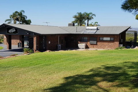 From Adelaide: McLaren Vale Intimate Winery 8 Hours Tour With Luxury Vehicle - Holiday Sunshine Coast 0