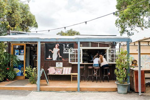 Heritage, Wine & Gin Tours - Sunshine Coast Tourism 3