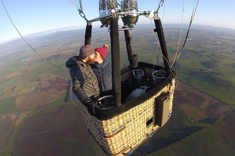 Private Balloon Flight - Sunshine Coast Tourism 0