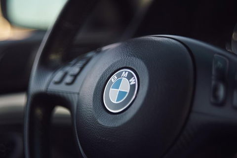 Arrival Private Transfer Melbourne Airport MEL To Melbourne City By Business Car - Sunshine Coast Tourism 4