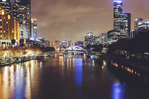 Departure Private Transfers: Melbourne To Melbourne Airport MEL In Luxury Van - Sunshine Coast Tourism 7