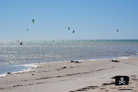 Kitesurfing Lesson - Holiday Sunshine Coast 3