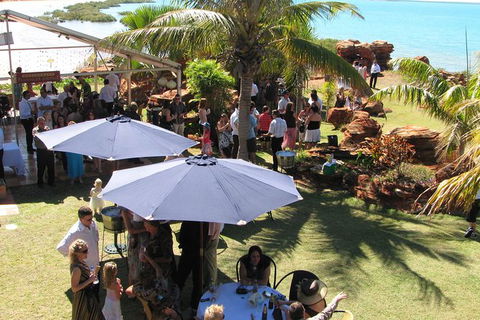 Prehistoric Bubbles And Nibbles Hovercraft Tour - Sunshine Coast Tourism 5