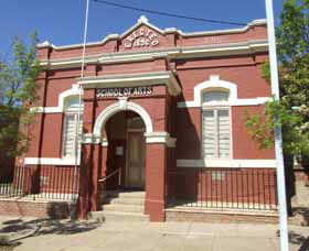 Grenfell NSW Holiday Sunshine Coast