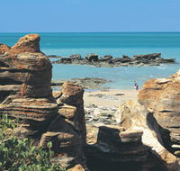 Reddell Beach - Sunshine Coast Tourism