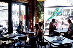 Idibidi - Sunshine Coast Tourism 0