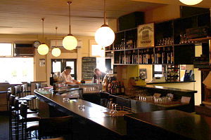 Percy's Bar And Bistro - Sunshine Coast Tourism 0