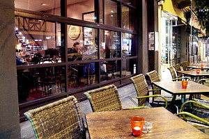 Quaff - Holiday Sunshine Coast 0