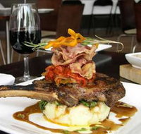 Castello's Kealba Hotel - Sunshine Coast Tourism