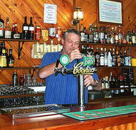 Oakbank Hotel - Holiday Sunshine Coast