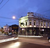 Arcadia Hotel - Holiday Sunshine Coast