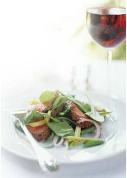 Oscars Lounge Bar & Restaurant - Sunshine Coast Tourism 0