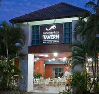 Runaway Bay Tavern - Sunshine Coast Tourism