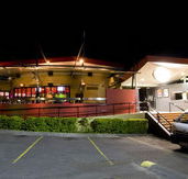 Fitzy's Hotel - Sunshine Coast Tourism