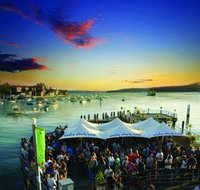 Manly Wharf Hotel - Sunshine Coast Tourism