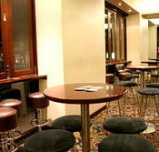 Gladstone Park Hotel - Holiday Sunshine Coast