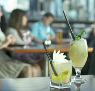 Watershed Hotel - Holiday Sunshine Coast