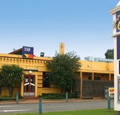 Castello's at Pakenham - Sunshine Coast Tourism