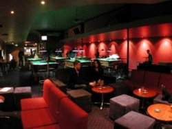 Arcadia Hotel - Holiday Sunshine Coast 1