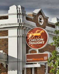 Hotel Metropole - Sunshine Coast Tourism 1