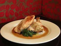 Gilbert Street Hotel - Holiday Sunshine Coast 1