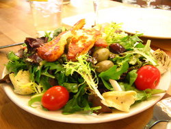 Royal Hotel Kent Town - Sunshine Coast Tourism 1