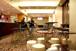 Gladstone Park Hotel - Holiday Sunshine Coast 1