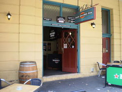 Paddy Maguires - Holiday Sunshine Coast 0