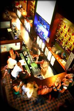Madam De Biers Hotel Bar - Holiday Sunshine Coast 2